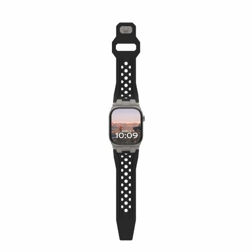 Picture of UAG Monarch Strap for Apple Watch 49/45/44/42mm - Black/Titanium